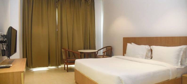 玛克里帕酒店和宴会厅(MAA Kripa Hotel and Banquets)图片