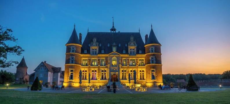 蒂利城堡(Château de Tilly)图片