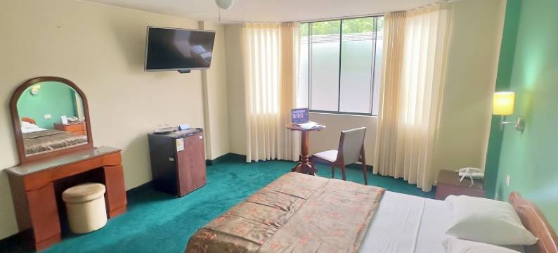 拉莫利纳酒店(Hotel la Molina)图片