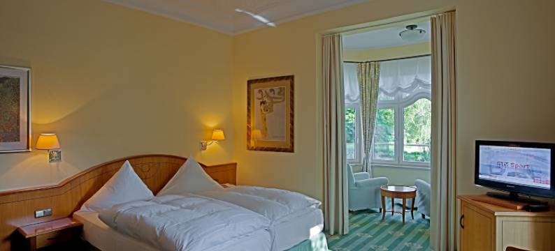 斯特瑞德布里克环形酒店(Ringhotel Strandblick)图片