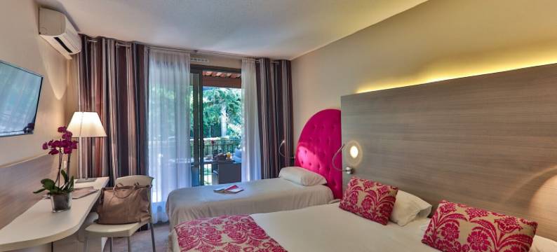 瑟沃特尔卡斯塔尼尔酒店(Servotel Castagniers)图片