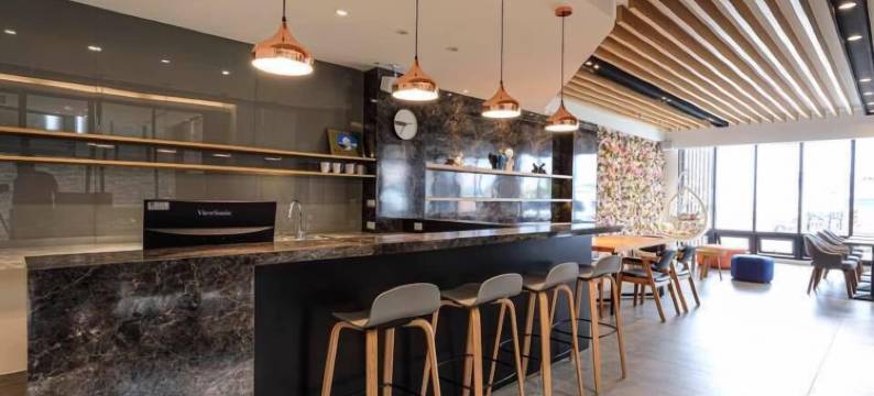 铁塔恋人轻旅家庭旅馆图片