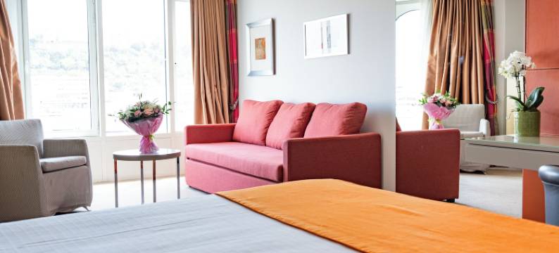 港口宫殿酒店(Port Palace)图片