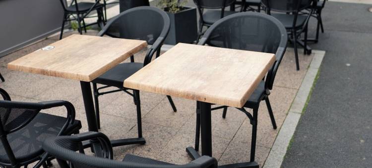 德拉普拉斯酒店(Logis -Hotel & Restaurant de la Place)图片