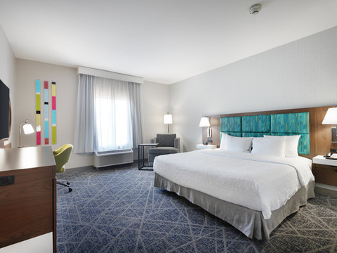 塔尔萨/塔尔萨山欢朋套房酒店