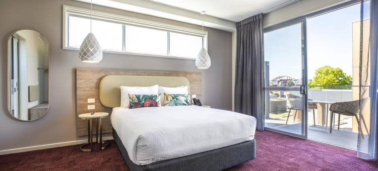 卡勒姆唐斯奈特利尔 (桑兹酒店)(Nightelier Carrum Downs (Sands Hotel))图片