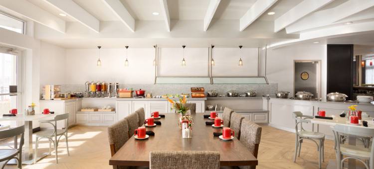 俄克拉何马城市机场希尔顿逸林酒店(DoubleTree by Hilton Oklahoma City Airport)图片