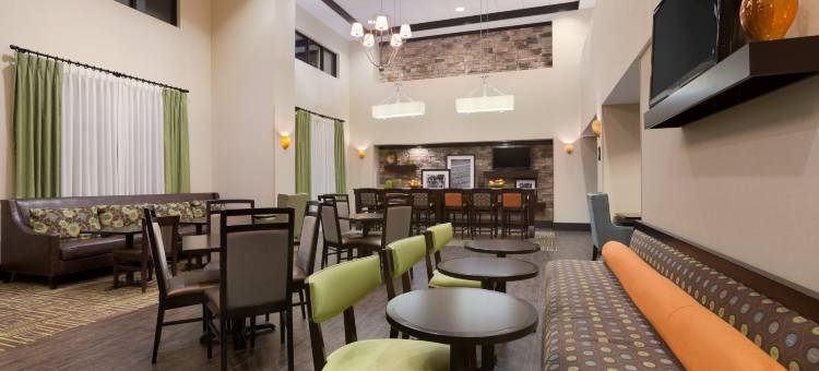 伯明翰伊格尔波恩特东280号欢朋套房酒店(Hampton Inn & Suites Birmingham/280 East-Eagle Point)图片