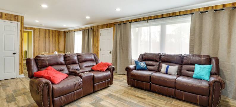 Shay湖边的安静乡村家园!(Quiet Country Home by Shay Lake!)图片