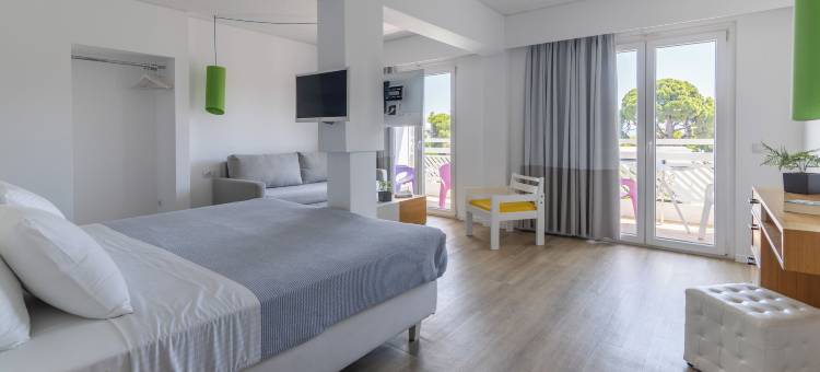 马拉松海滩度假村(Marathon Beach Resort)图片