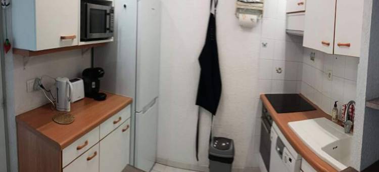 2 Rooms for 4 People图片