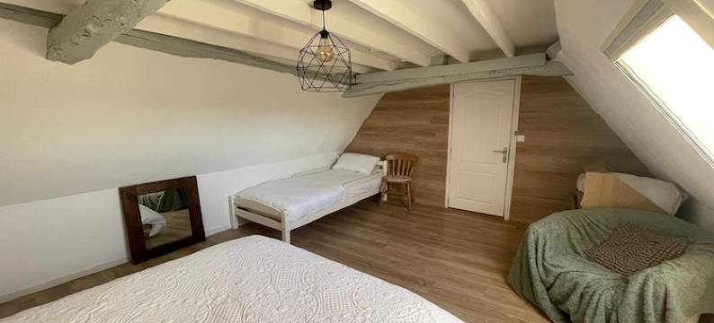 Cottage in Corrèze with Garden Views图片