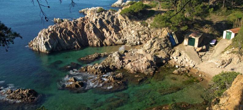 Villa in Spain near Costa Brava图片