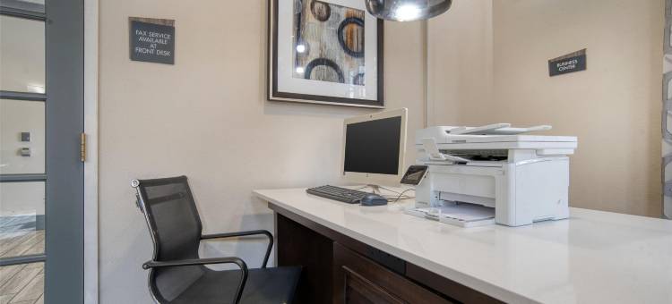 费城乔克托贝斯特韦斯特优质套房酒店(Best Western Plus Philadelphia-Choctaw Hotel and Suites)图片