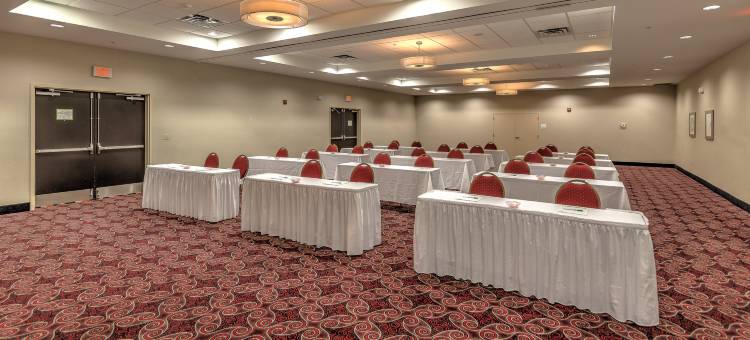 北奎尔斯普林斯假日酒店(Holiday Inn Oklahoma City North-Quail Spgs)图片