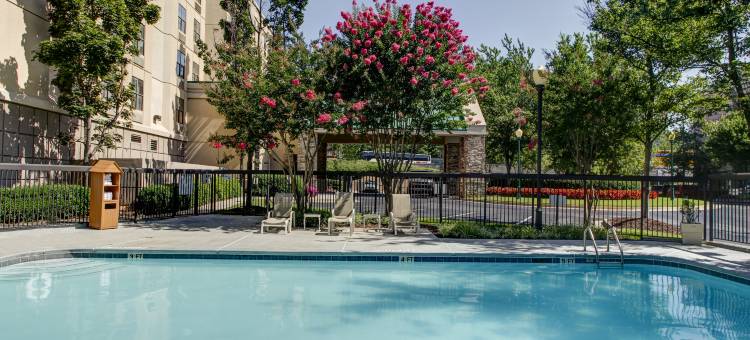 亚特兰大巴克黑德智选假日套房酒店(Holiday Inn Express & Suites Atlanta Buckhead)图片