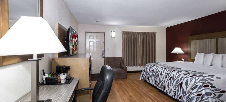 内普顿-泽西海岸红顶酒店(Red Roof Inn Neptune - Jersey Shore)图片