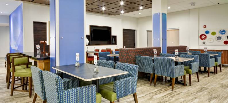 洲际酒店集团智选假日酒店埃文斯维尔(Holiday Inn Express EVANSVILLE by IHG)图片