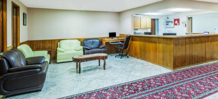 艾温DFW机场南温德姆速8酒店(Super 8 by Wyndham Irving DFW Airport/South)图片