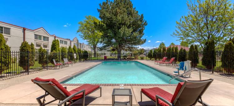 克洛斯路贝斯特韦斯特优质酒店及会议中心(Best Western Plus Loveland Inn)图片