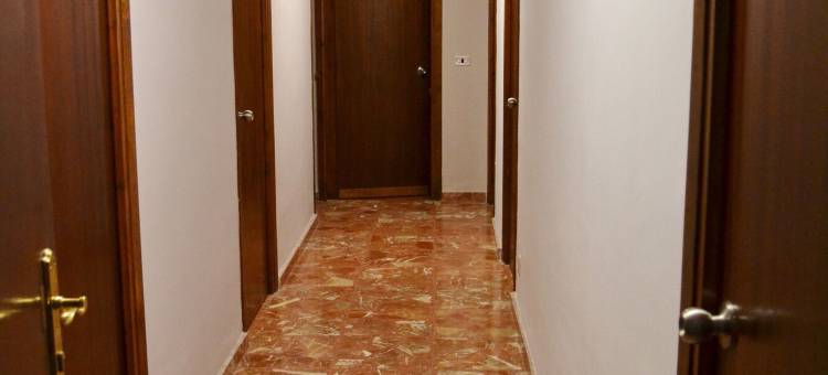 安吉亚诺三桥酒店(Tres Puentes Anguiano Apartamentos y Pensión)图片