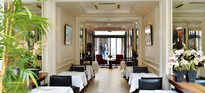 巴黎蒙帕纳斯雷诺阿酒店(Hotel Renoir Montparnasse)图片