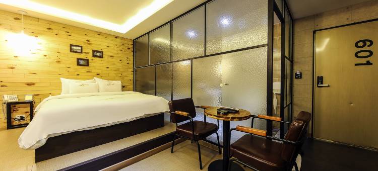 野洲黑洞JA自助入住汽车旅馆(Yeosu Hakdong JA Self Check-in Motel)图片