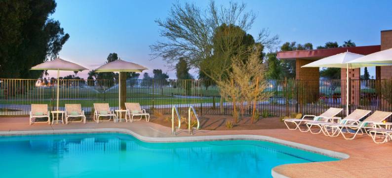 凤凰城迈措沃门户机场福朋喜来登酒店(Four Points by Sheraton at Phoenix Mesa Gateway Airport)图片