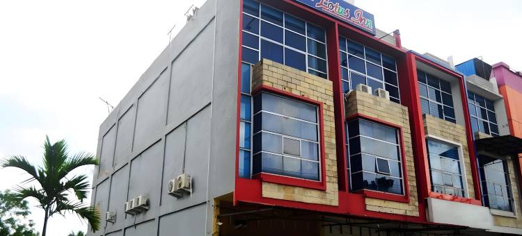O Pekanbaru酒店靠近Ciputra Seraya购物中心(原Lotus旅馆)(Hotel O Pekanbaru Near Mall Ciputra Seraya Formerly Lotus Inn)图片