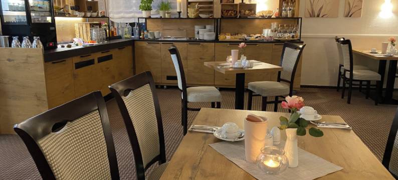 罗森塔希酒店(Hotel Zum Rosenteich)图片