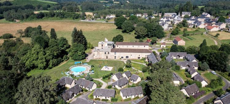 内德瓦西维尔湖维也纳城堡 VVF 度假园区(Vvf Château Sur la Vienne Lac de Vassivière)图片
