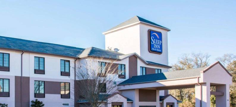 派因维尔 - 亚历山卓舒眠套房酒店(Sleep Inn & Suites Pineville - Alexandria)图片