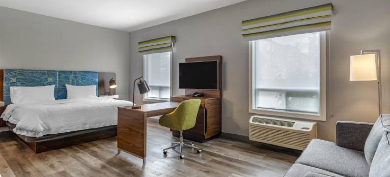 加拿大艾伯塔埃德蒙顿/西欢朋套房酒店(Hampton Inn & Suites by Hilton Edmonton/West)图片