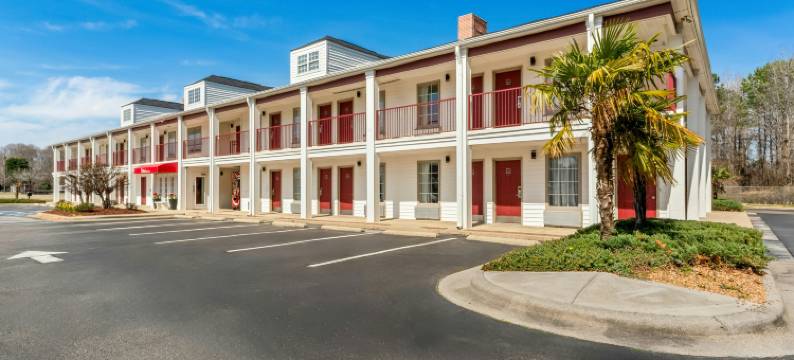 威尔逊红屋顶套房酒店(Red Roof Inn & Suites Wilson)图片