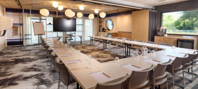 瓦朗斯南部诺富特酒店(Novotel Valence Sud)图片