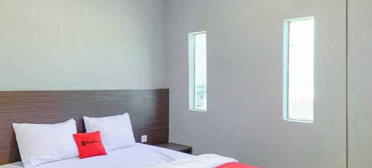 红门酒店普拉斯@D San布阿巴图公寓(RedDoorz Plus @ D San Residence Buah Batu)图片