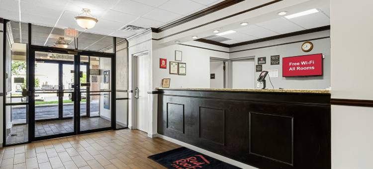 红顶酒店-沃基根古尔尼(Red Roof Inn Gurnee - Waukegan)图片