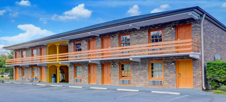 O豪华酒店，位于金斯特里SC 52号公路(Hotel O Deluxe Inn Kingstree Sc Hwy 52)图片