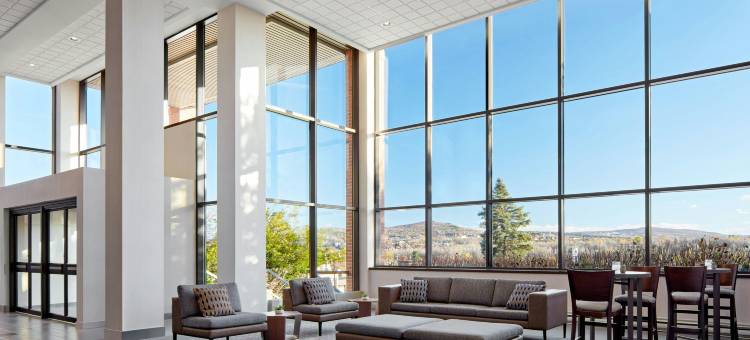谢布克德尔塔酒店会议中心(Delta Hotels Sherbrooke Conference Centre)图片
