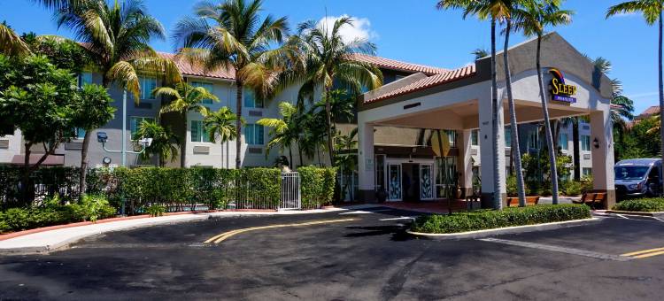 劳德代尔堡国际机场舒眠套房酒店(Sleep Inn & Suites Ft Lauderdale International Airport)图片