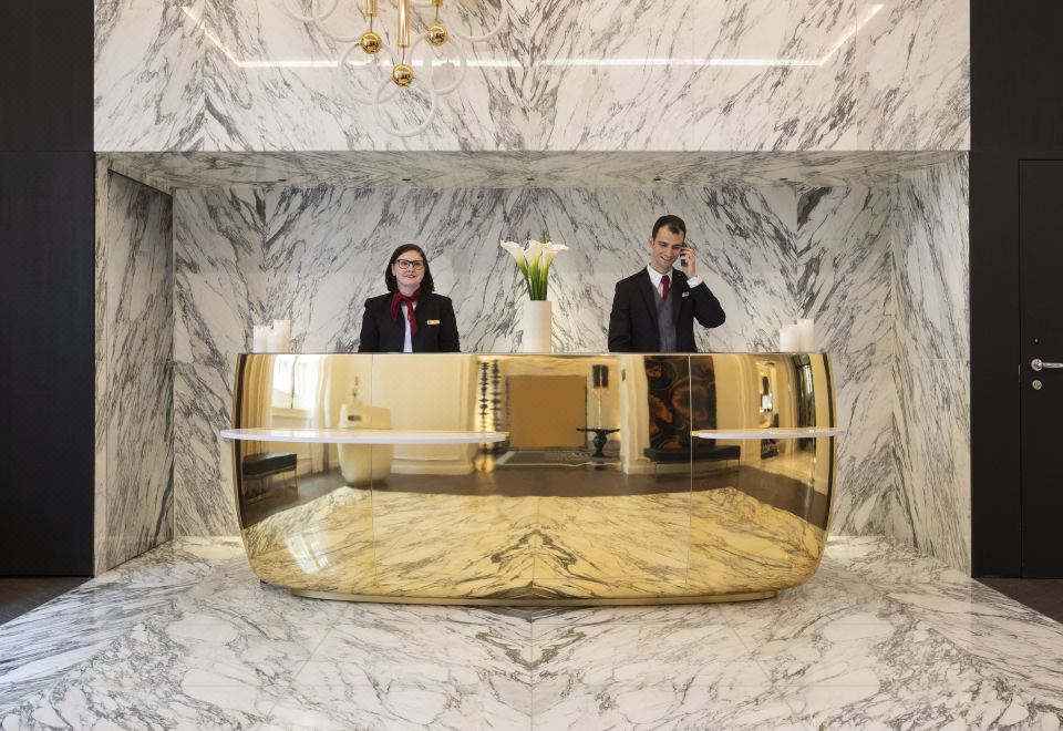 La Clef Champs-Élysées Paris by The Crest CollectionHotel Overview