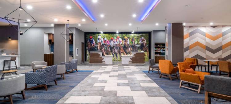 路易斯威尔东拉昆塔温德姆套房酒店(La Quinta Inn & Suites by Wyndham Louisville NE/Old Henry Rd)图片