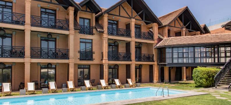 安塔那那利佛坦博霍滨水丽笙酒店(Radisson Tamboho Waterfront Antananarivo)图片