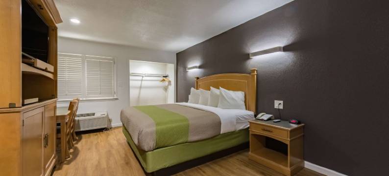 德克萨斯普莱诺6 号套房酒店(Studio 6 Plano, TX)图片