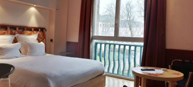 罗吉书页酒店(Logis Hôtel les Pages)图片