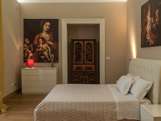 德尔杜卡迪萨罗套房酒店