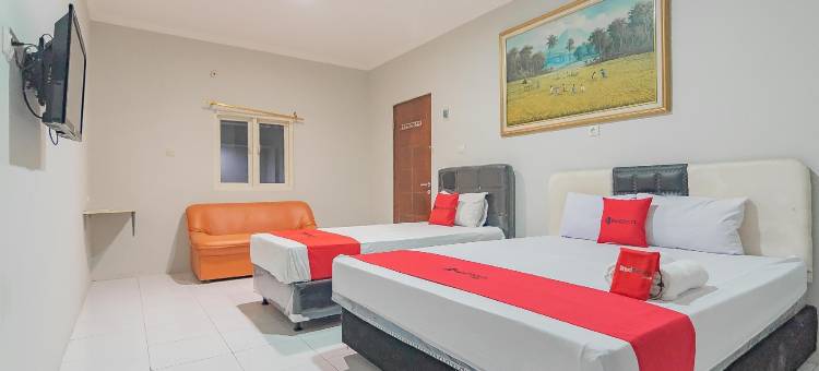 RedDoorz Plus @ Bukit Cinta街道(RedDoorz Plus at Bukit Cinta Street Balikpapan)图片