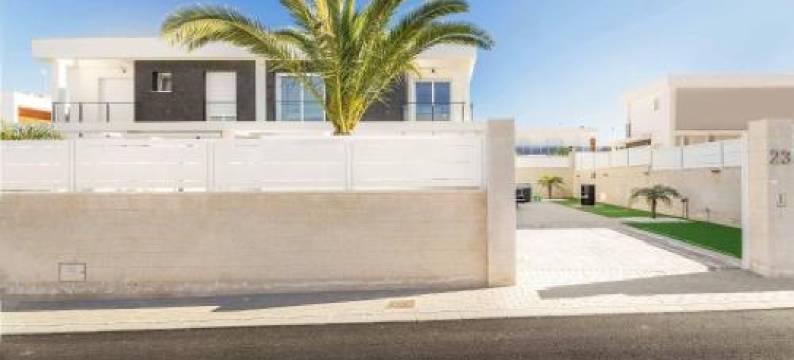 Casa BOS Dolphin Pool Jacuzzi 6p图片