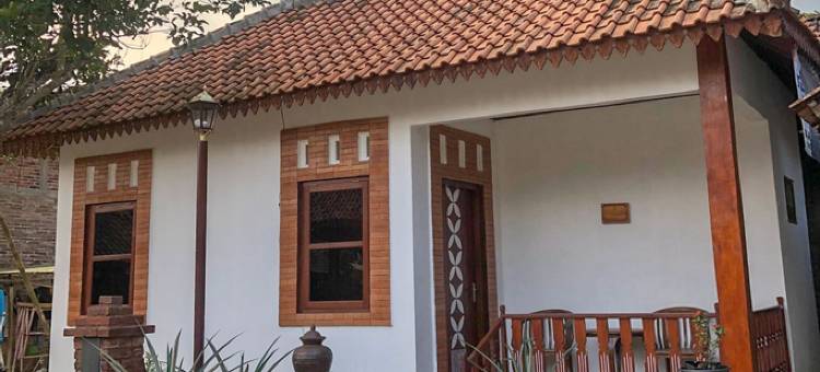 Roemah Beong Syariah at Desa Wisata Kembanglimus Mitra RedDoorz图片