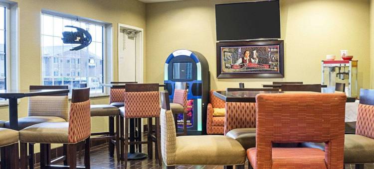 迈诺特舒适套房酒店(Comfort Suites)图片